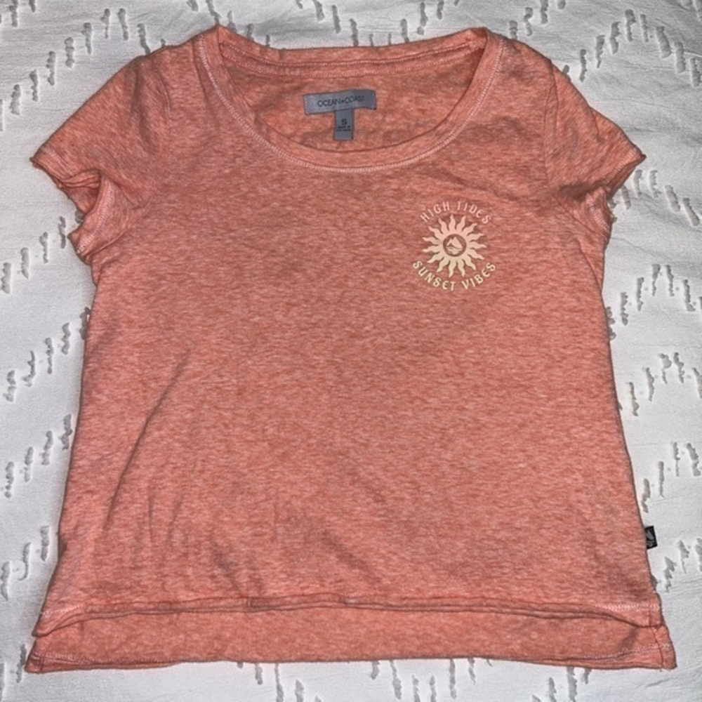 Ocean + Coast high tides tshirt - sz Small